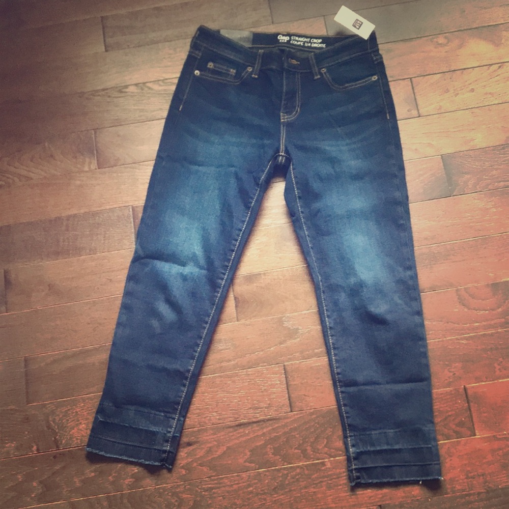 GAP Low Rise Straight Crop